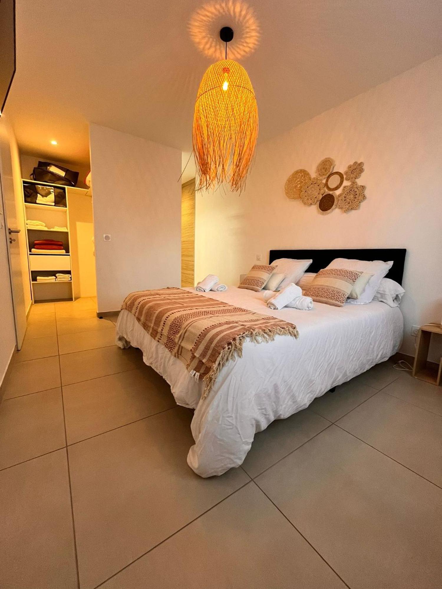 Villa L'Eden Des Aspres Thuir Zimmer foto